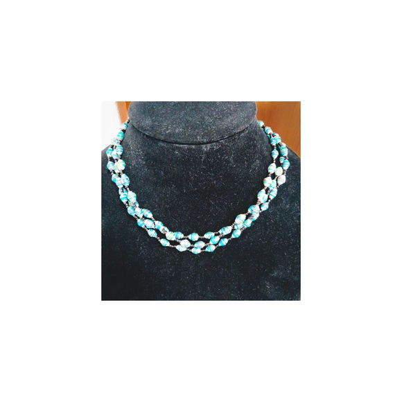 Elegant Blue Beaded Necklace Made In Uganda Ethnic Inspired - Picture 2 of 6